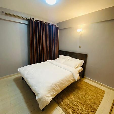 Lovely 2Bedroom Condo, Free Parking On Premises.. Nairobi Buitenkant foto