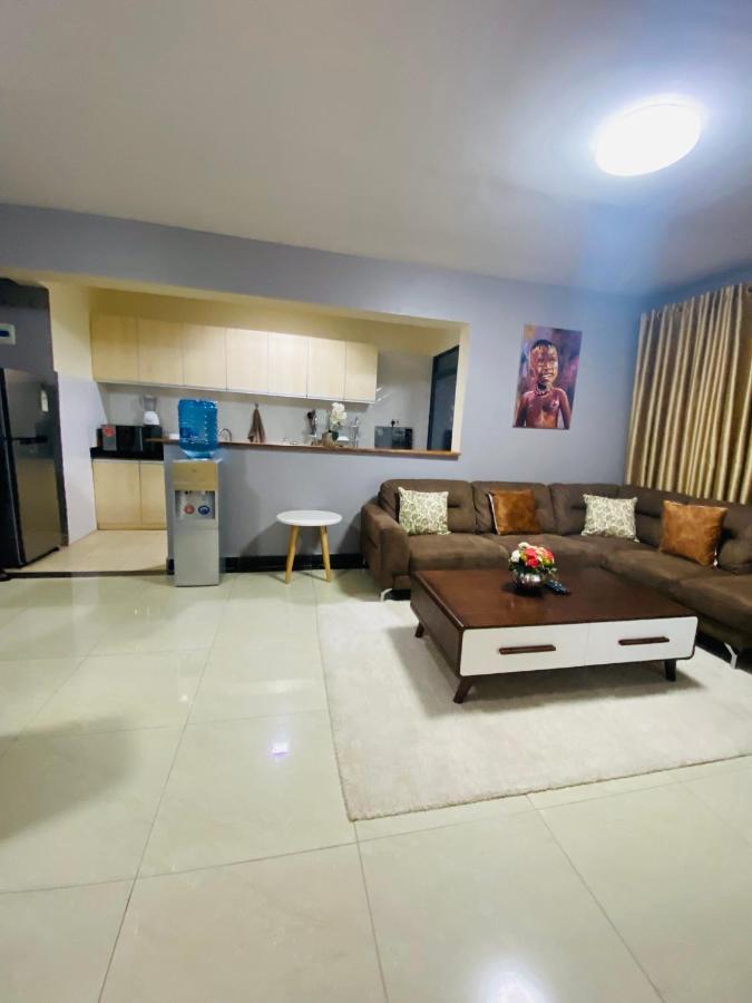 Lovely 2Bedroom Condo, Free Parking On Premises.. Nairobi Buitenkant foto