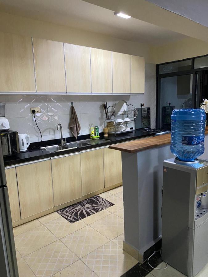 Lovely 2Bedroom Condo, Free Parking On Premises.. Nairobi Buitenkant foto